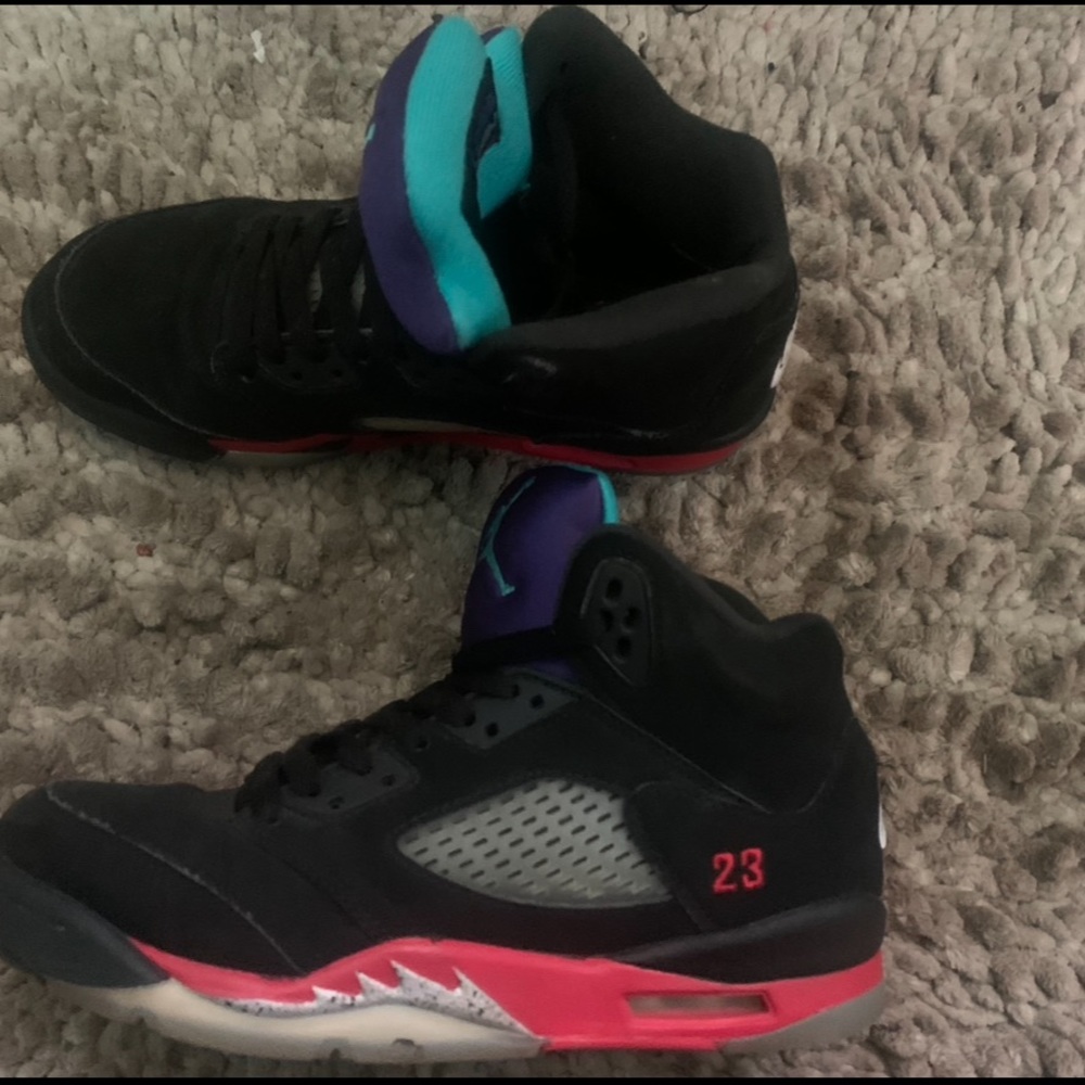Jordan 5 - Picture 3 of 3